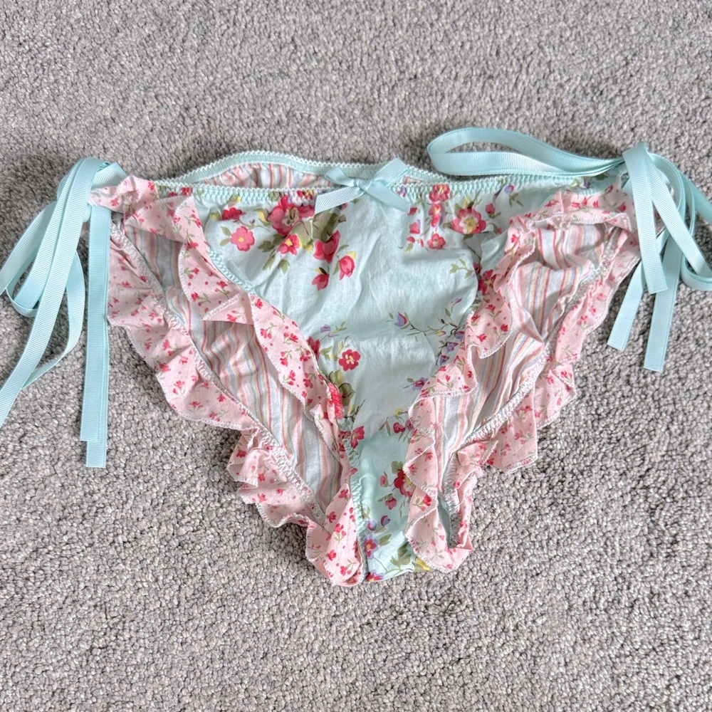 Vintage Victoria’s Secret Bikini Panties